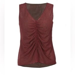 Cabi Sassy top. Size M. NWT!
